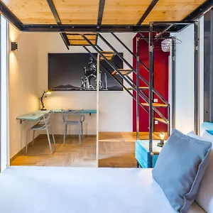 central-station-housing-apartments-by-wonderful-italy.hotels-amalfi.com/